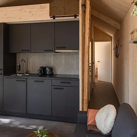 Luxe Tinyhouse Salie Op Klein Vakantiepark Holiday home *
